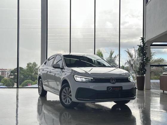 VOLKSWAGEN VIRTUS 1.0 170 TSI MANUAL